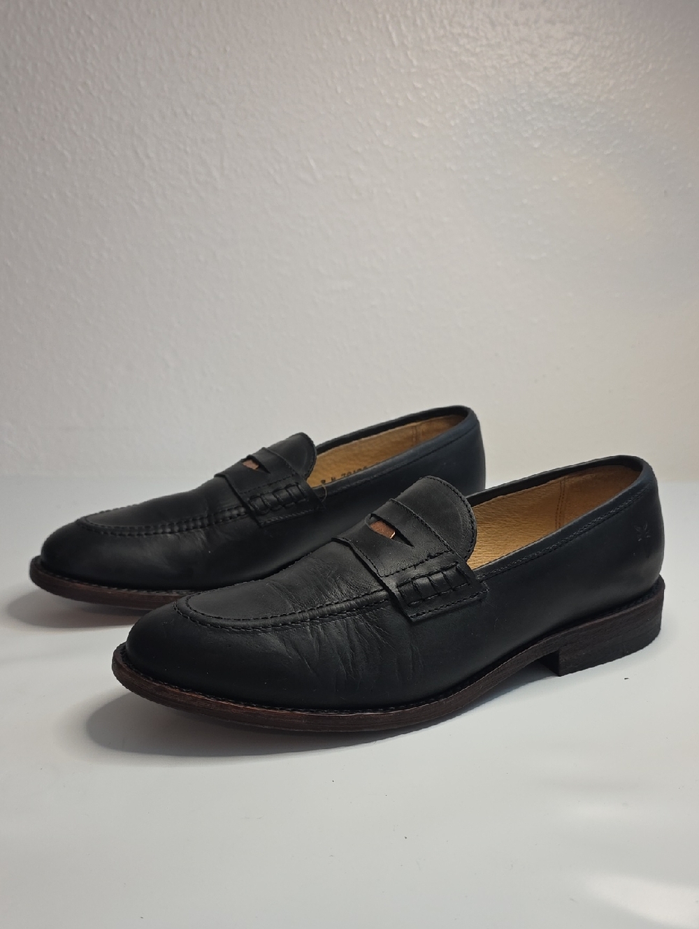 Frye John A. Frye Faith Penny Black Leather Loafers Womens Size 8